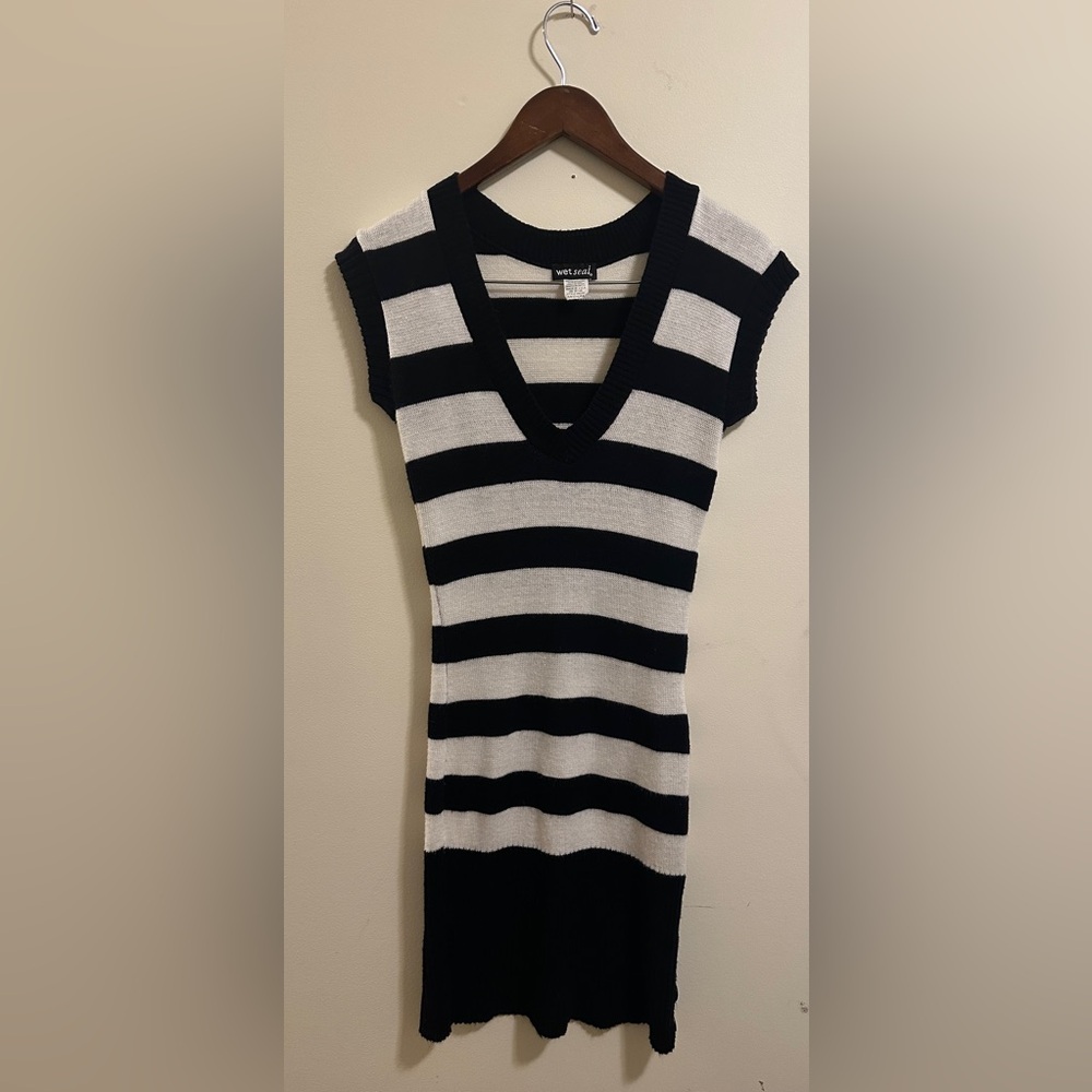 Wet Seal Black and White Striped V-Neck Sweater Dress - Size M